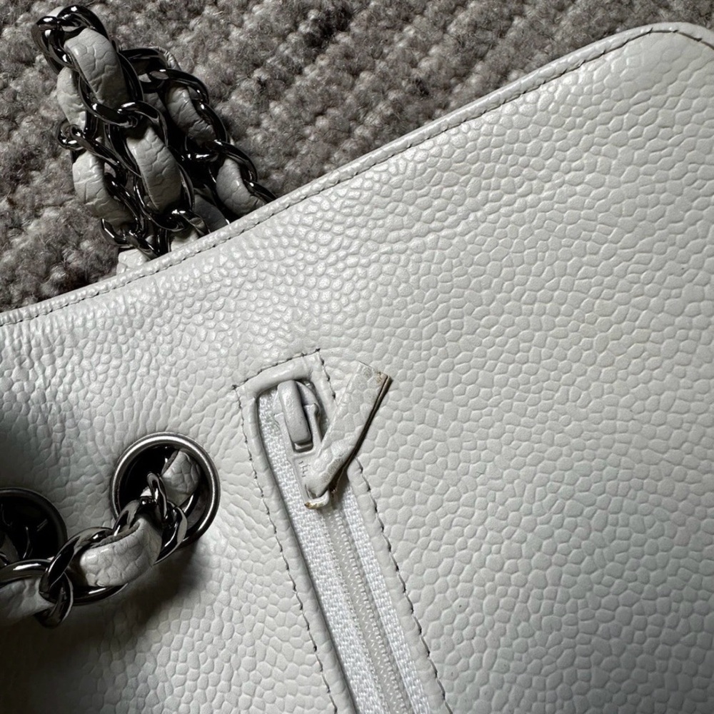 Vintage Medium Chanel Classic flap - Picture 6 of 8
